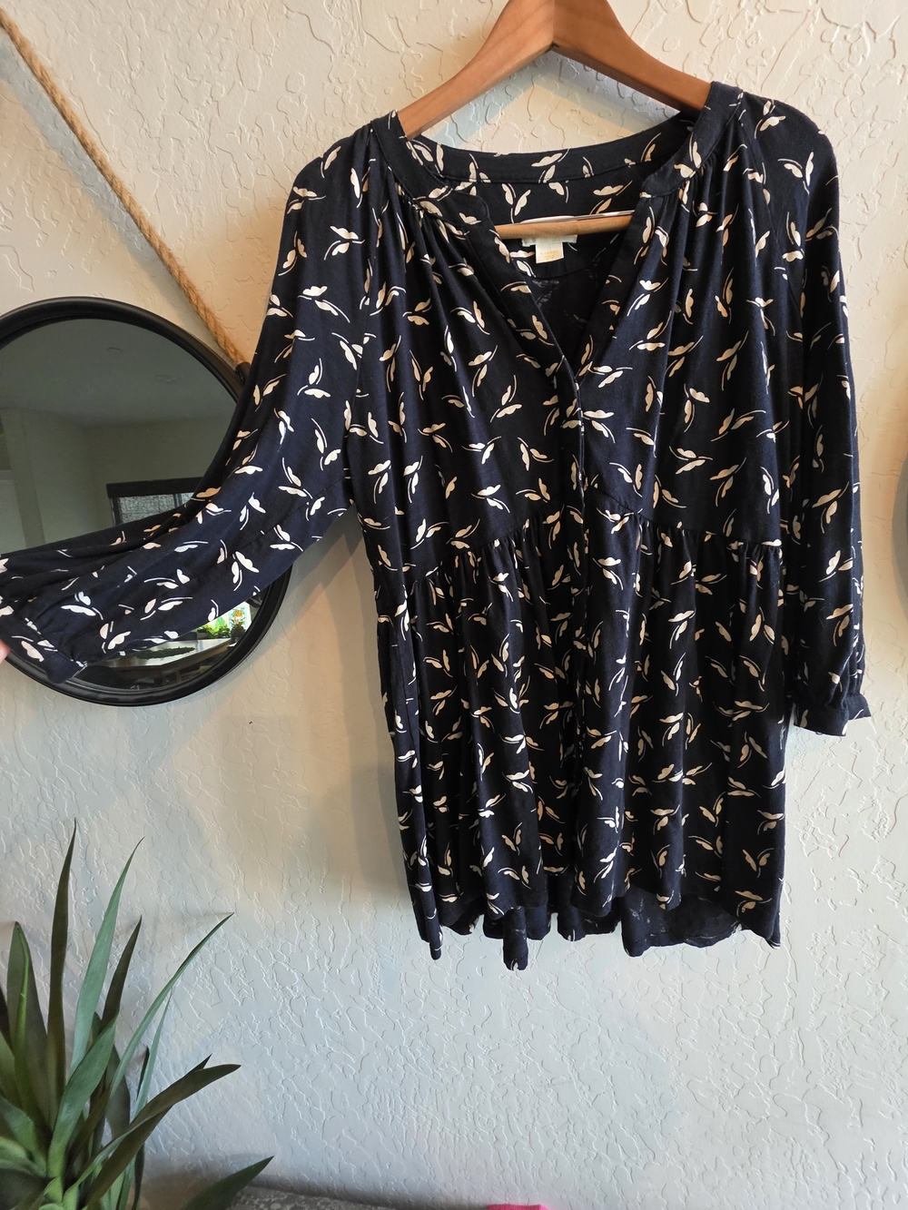 Anthropologie Maeve Black Tunic with Cream Leaf Print